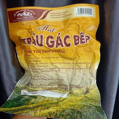 Thịt trâu gác bếp - Ngọc Thảo